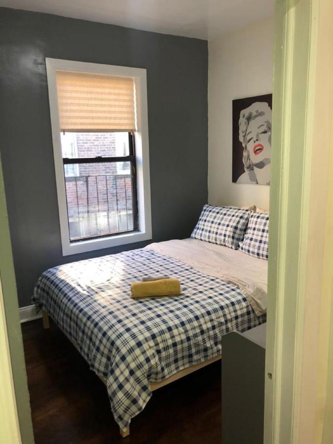 Private Room In A Shared Apartment 15 Minutes To Times Square! Ню Йорк Екстериор снимка