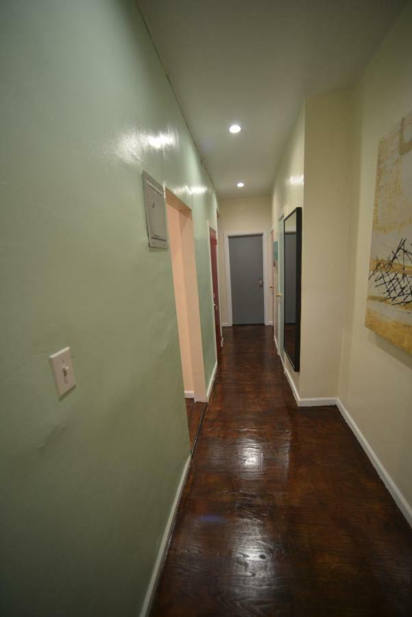 Private Room In A Shared Apartment 15 Minutes To Times Square! Ню Йорк Екстериор снимка